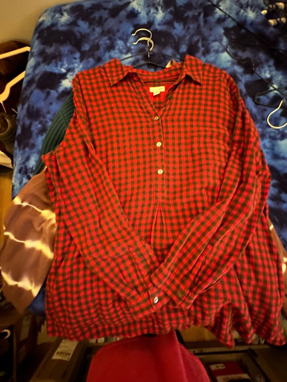Women's Red and Black Plaid Tunic Button-Down Top